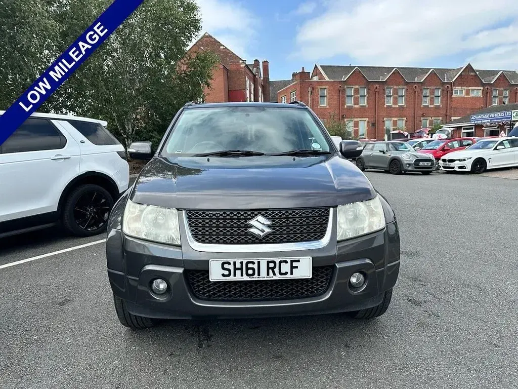 Used Suzuki Grand Vitara SZ4 106 HP (77 kW) 2011 Grey SUV