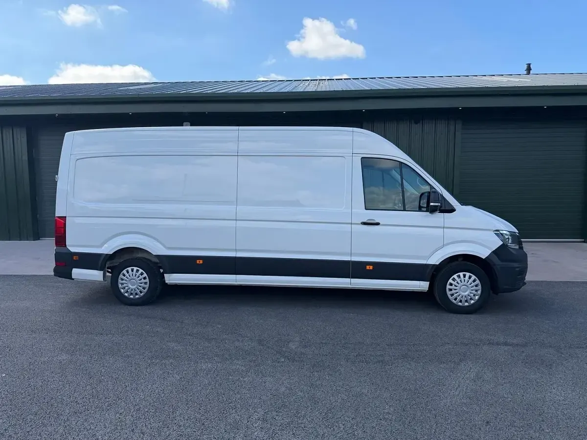 Used VW Crafter Startline 140 HP (102 kW) 2022 White Van