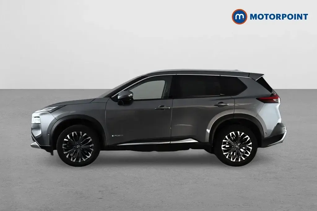Used Nissan X-Trail Tekna 213 HP (156 kW) 2024 Grey SUV