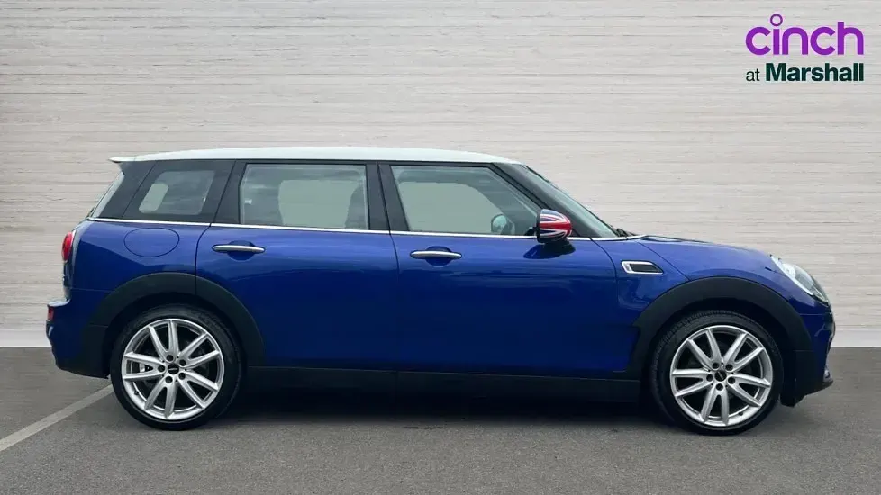 Used Mini Cooper Clubman Sport 136 HP (100 kW) 2019 Blue Estate