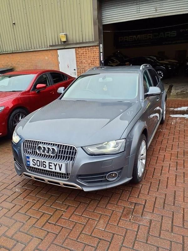 Begagnad Audi A4 Allroad Advanced 177 HK (130 kW) 2016 Grå Kombi