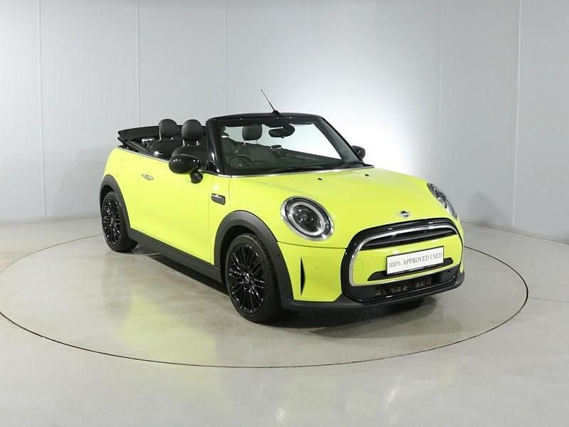 Yellow Used 2022 Mini Cooper Cabriolet Exclusive Cabriolet | £21,990 (A bit pricey) - Image 1/4
