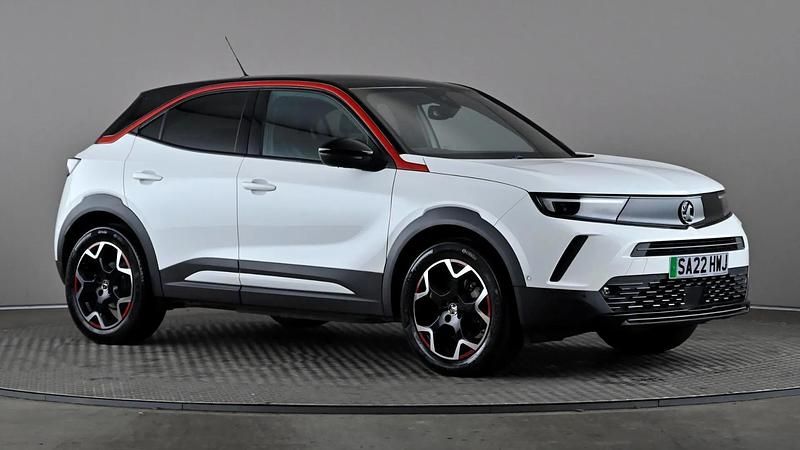 Used Vauxhall Mokka SRi 100 kW (136 HP) 2022 White SUV