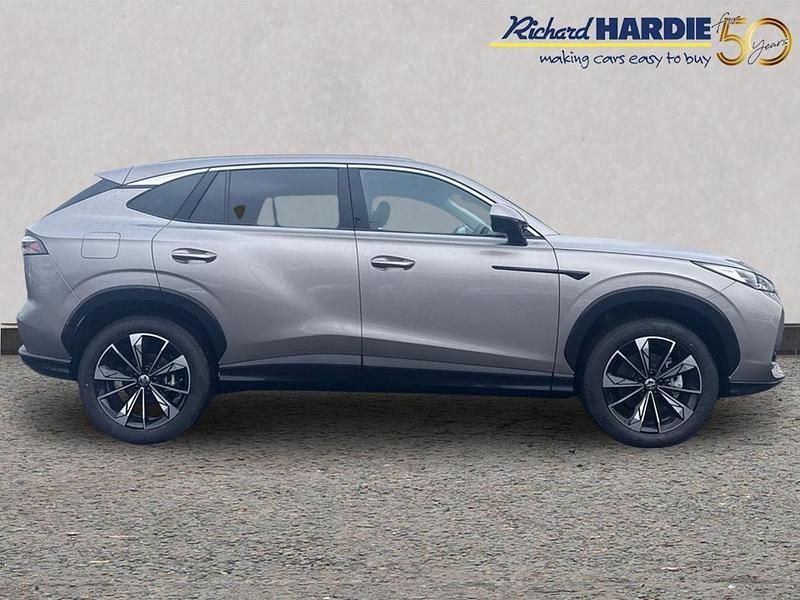 New MG HS SE 167 HP (122 kW) 2026 SUV