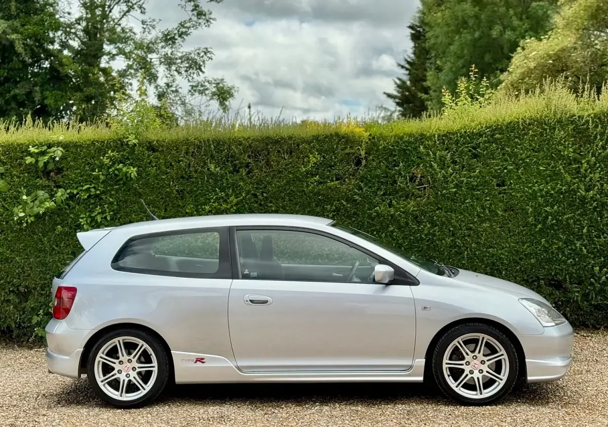 Used Honda Civic Type R 2002 Silver Hatchback