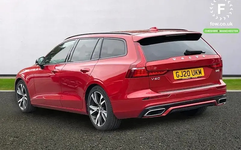 Used Volvo V60 R-Design 190 HP (139 kW) 2020 Red Estate