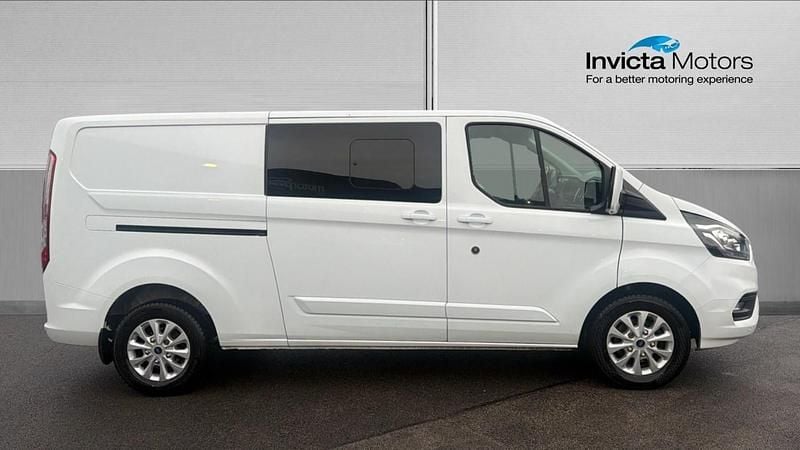Used Ford Transit Custom Limited 140 HP (102 kW) 2021 Frozen white Van