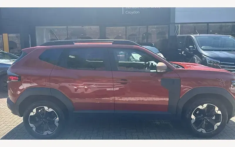 Used Dacia Duster Extreme 141 HP (103 kW) 2025 Estate