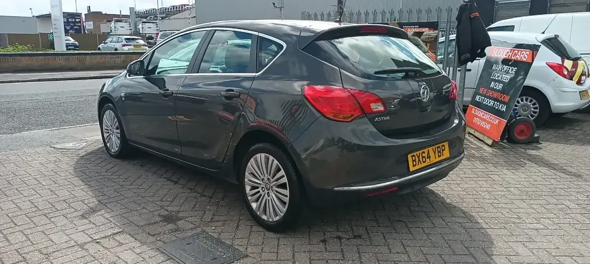 Used Vauxhall Astra Excite 2014 Grey Hatchback