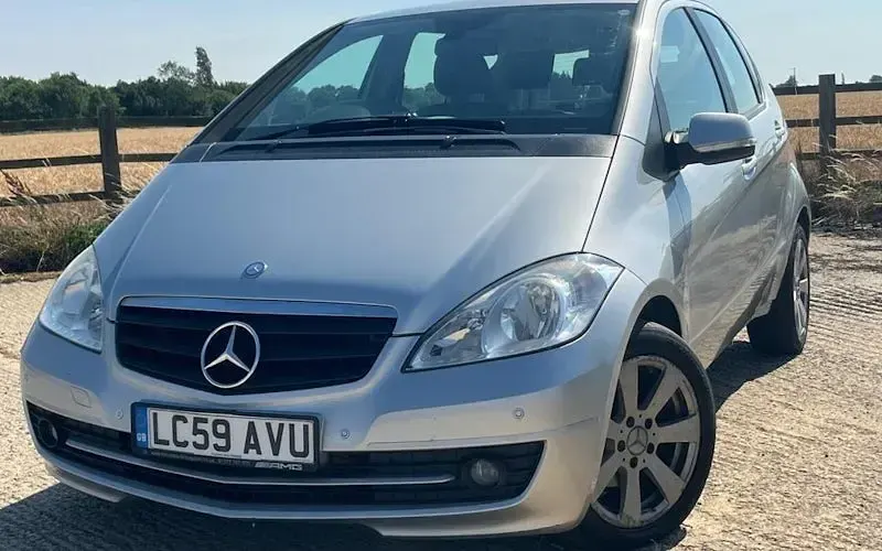 Used Mercedes A160 Classic 95 HP (69 kW) 2011 Hatchback