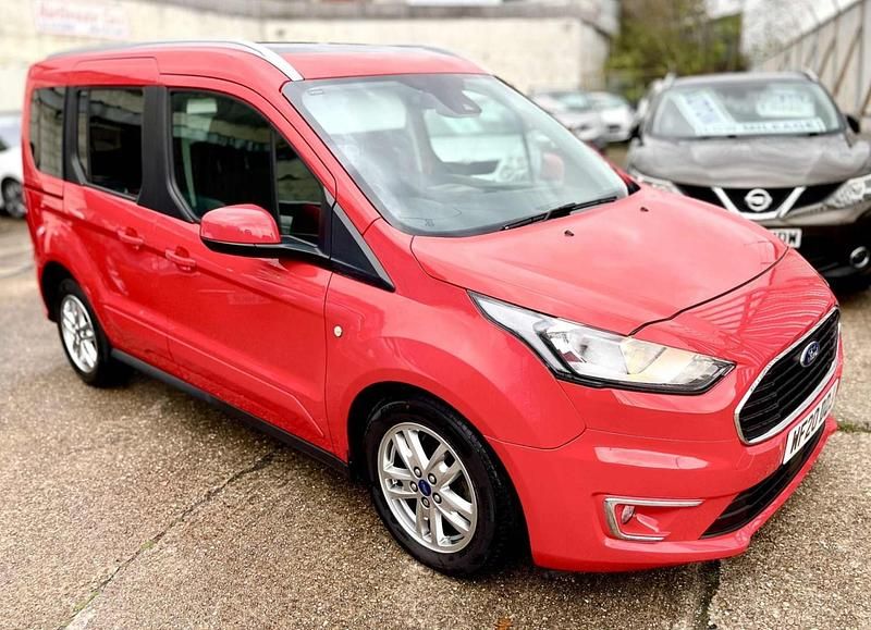 Used Ford Tourneo Connect Titanium 2020 Red MPV