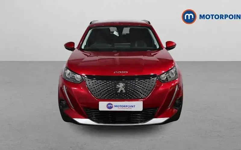 Usado Peugeot 2008 Allure Premium 101 HP (74 kW) 2022 SUV
