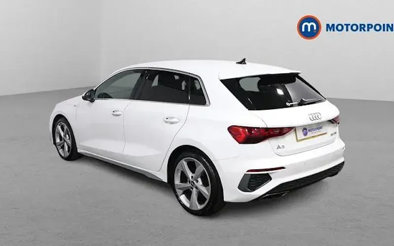 Usado Audi A3 Sportback S-Line 150 HP (110 kW) 2024 Citadino