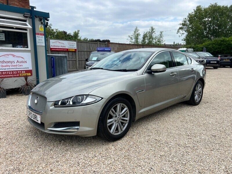 Gold Used 2013 Jaguar XF Luxury Sedan | £5,450 (Fair price) - Image 1/4