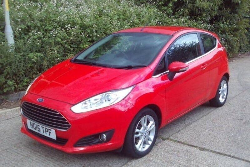 Black Used 2015 Ford Fiesta Titanium X Hatchback | £3,995 (Good price) - Image 1/1
