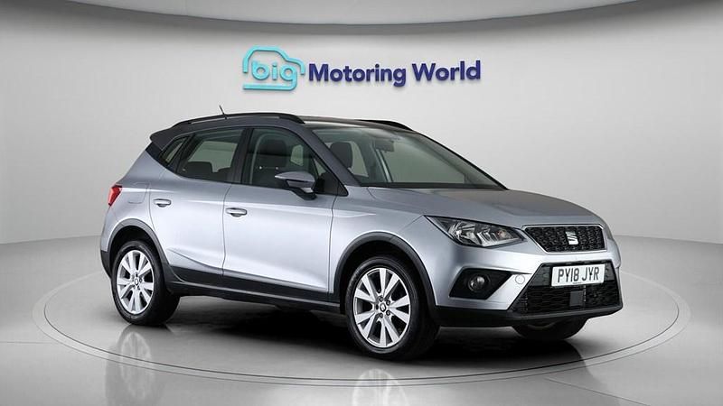 Used Seat Arona SE Technology 115 HP (84 kW) 2018 Silver SUV
