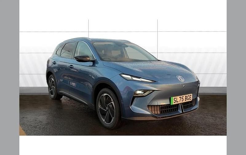 Blue New 2025 MG MG5 EV Trophy Estate | £25,010 (Fair price) - Image 1/4