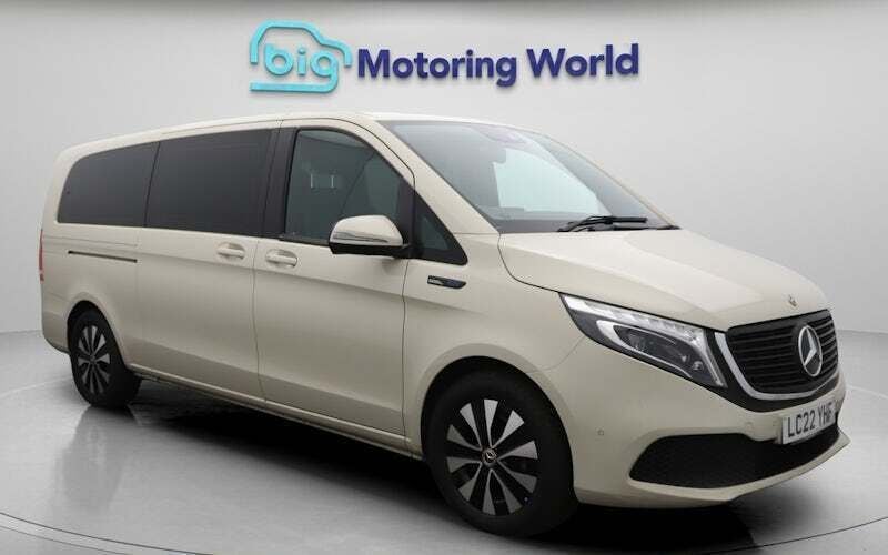 Used 2023 Mercedes EQV300 Estate | £37,800 (Good price) - Image 1/4