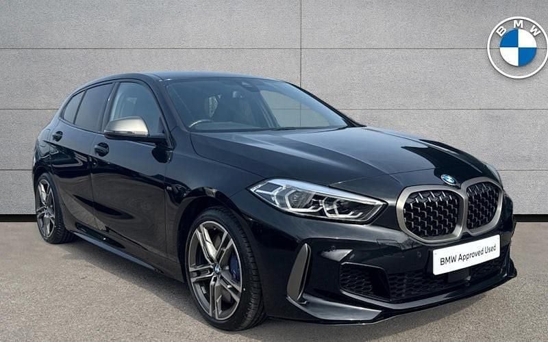 Usado BMW M135 Shadowline 306 CV (225 kW) 2023 Utilitario