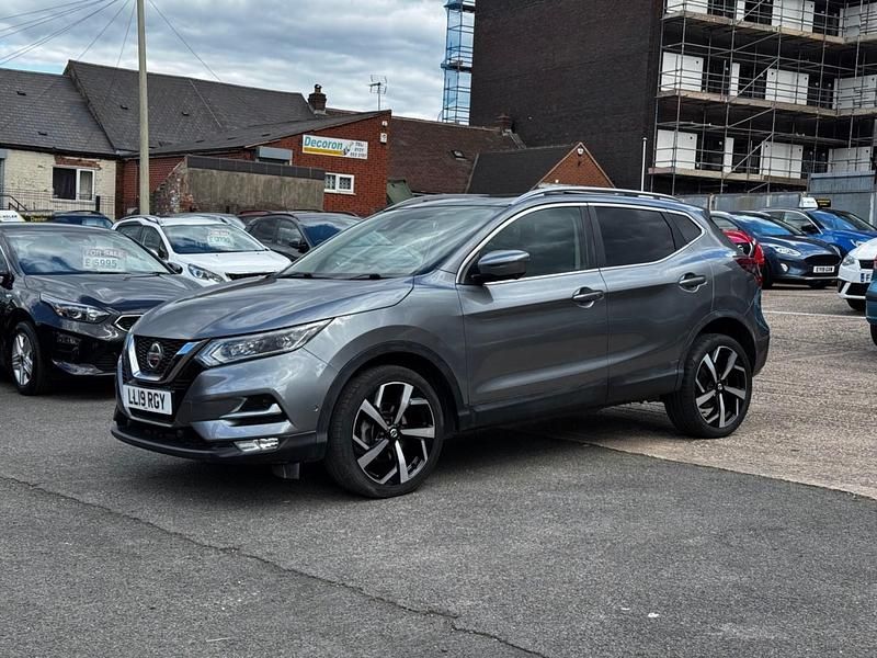 Used Nissan Qashqai Tekna 2019 Grey SUV