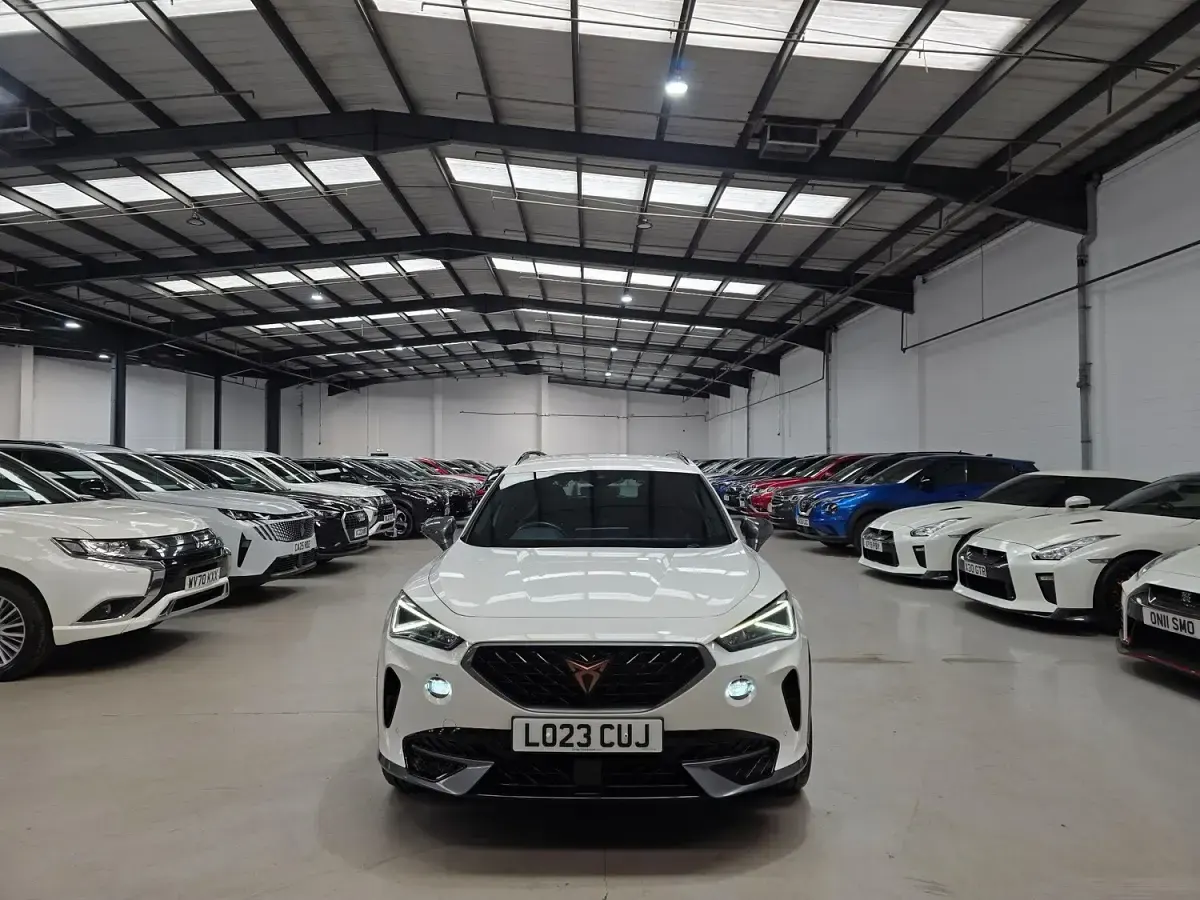 Used Cupra Formentor VZ2 241 HP (177 kW) 2023 White SUV
