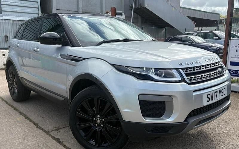 Used Land Rover Range Rover evoque SE 240 HP (176 kW) 2017 Hatchback