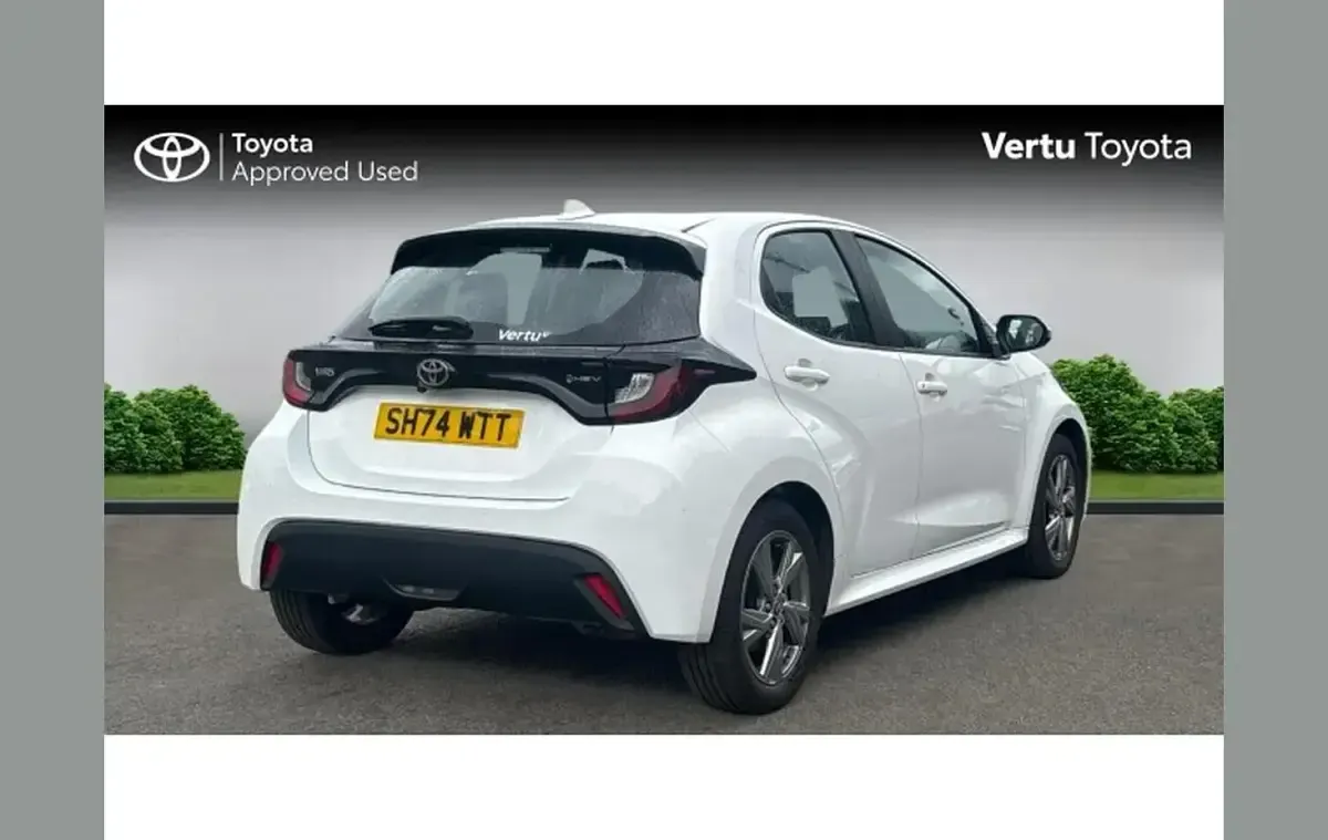 Used Toyota Yaris 116 HP (85 kW) 2024 Other Hatchback