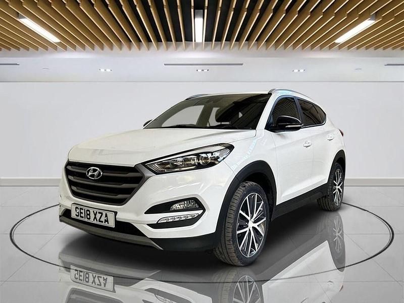 Used Hyundai Tucson GO! 116 HP (85 kW) 2018 White SUV