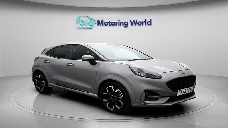 Usado Ford Puma ST-Line X 155 HP (114 kW) 2023 Prateado SUV