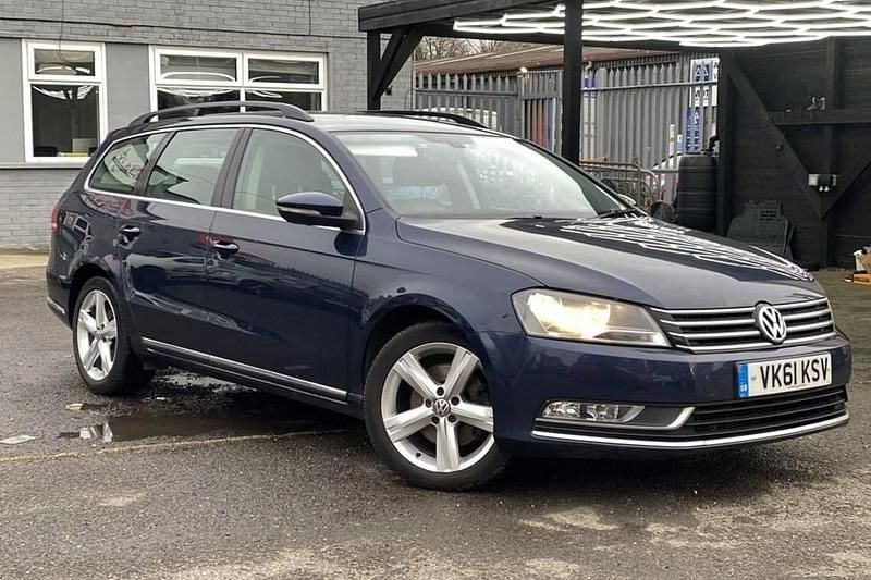 Blue Used 2011 VW Passat SE Estate | £3,495 (Fair price) - Image 1/1