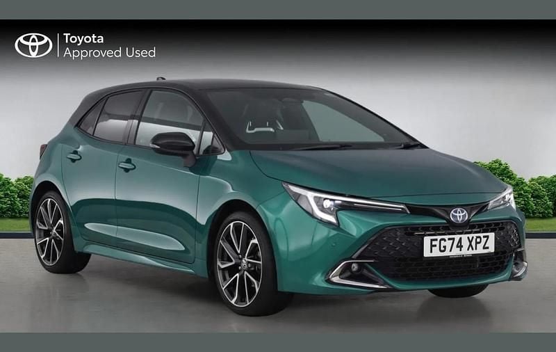 Green Used 2024 Toyota Corolla Hatchback | £24,000 (Fair price) - Image 1/4