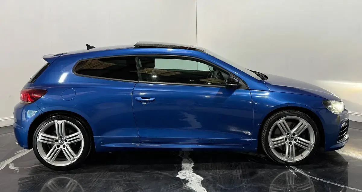 Used VW Scirocco R 265 HP (194 kW) 2013 Blue Coupe