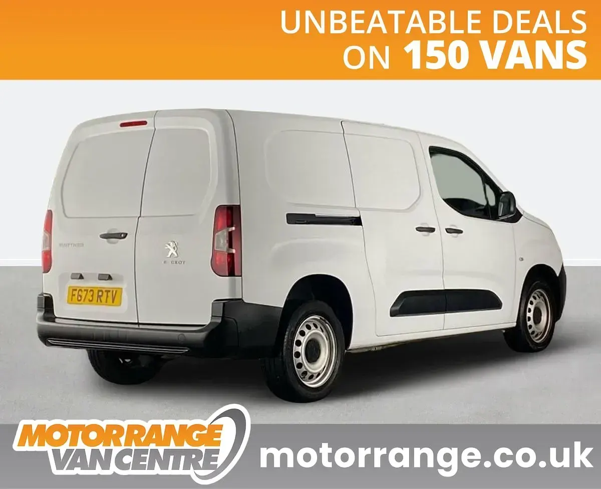 Used Peugeot Partner Premium 131 HP (96 kW) 2023 White MPV