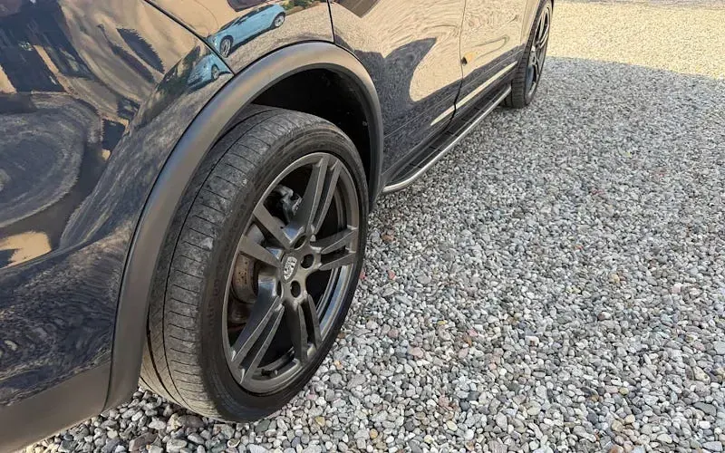 Used Porsche Cayenne 379 HP (278 kW) 2010 Blue SUV
