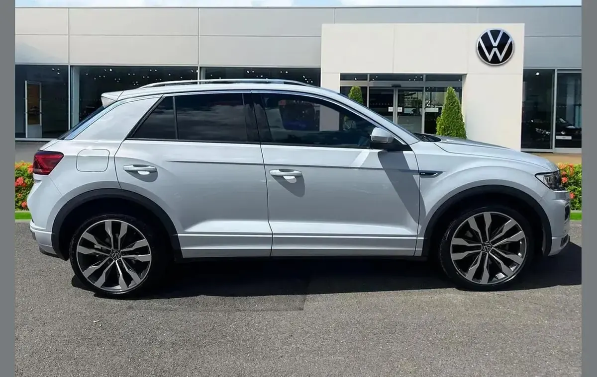 Used VW T-Roc R-line 150 HP (110 kW) 2021 Silver SUV