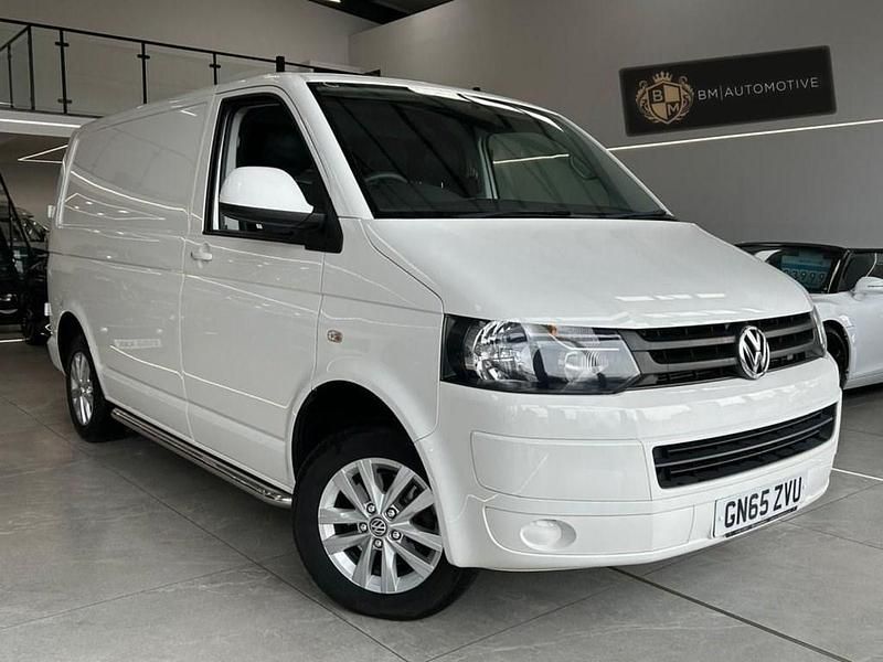 Used VW T6 Trendline 102 HP (75 kW) 2015 White Van