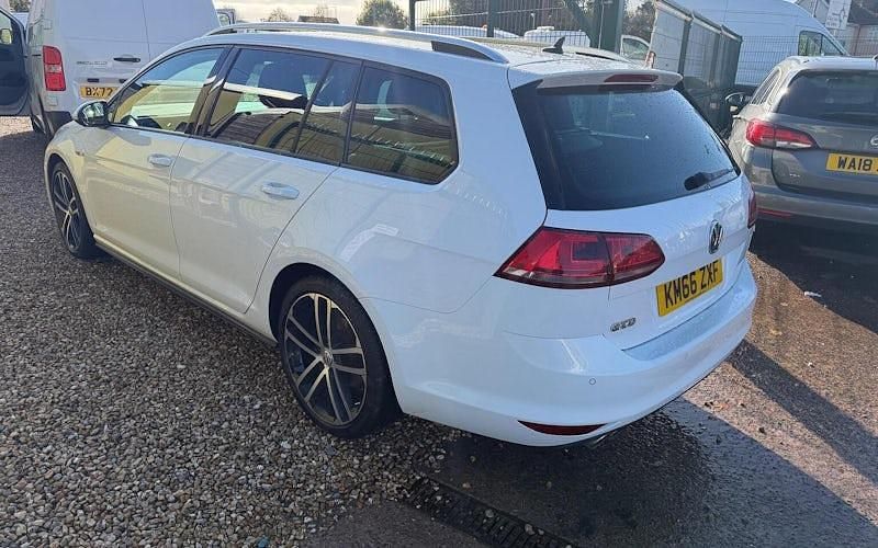 Used VW Golf VII GTD 188 HP (138 kW) 2016 White Estate