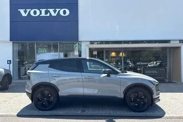 New Volvo EX30 CC Performance 310 kW (422 HP) 2026 SUV