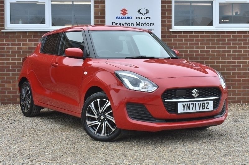 Used 2021 Suzuki Swift SZ-L Hatchback | £10,515 (Good price) - Image 1/3