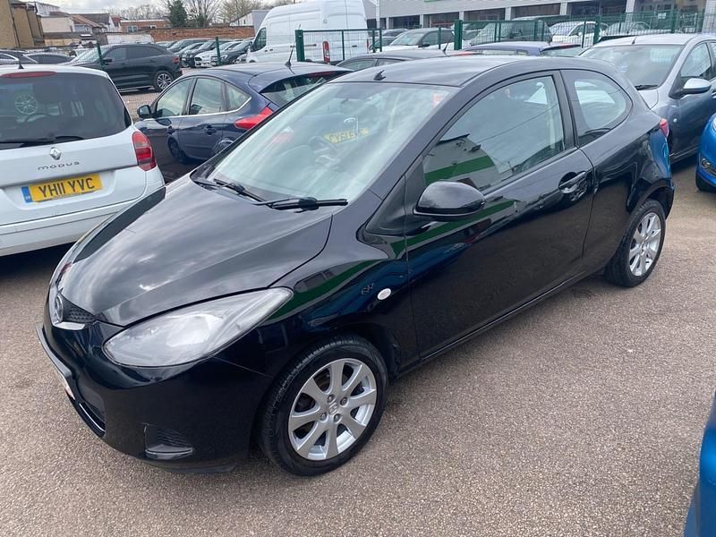 Black Used 2010 Mazda 2 Hatchback | £1,750 (Fair price) - Image 1/4