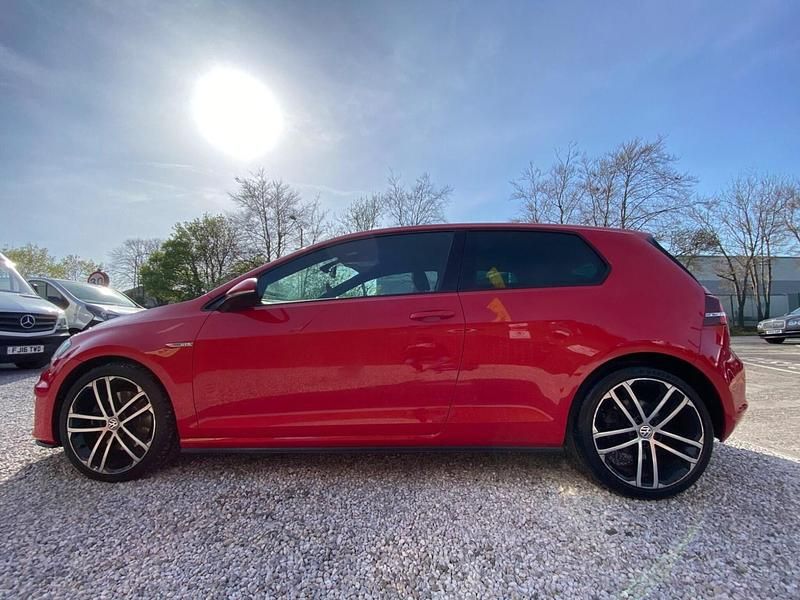 Used VW Golf VII GTD 150 HP (110 kW) 2013 Red Hatchback