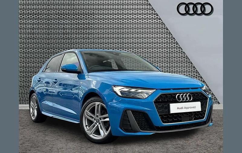 Usado Audi A1 S-Line 147 HP (108 kW) 2020 Azul SUV