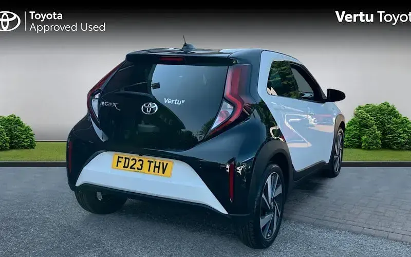 Used Toyota Aygo X 72 HP (52 kW) 2025 SUV