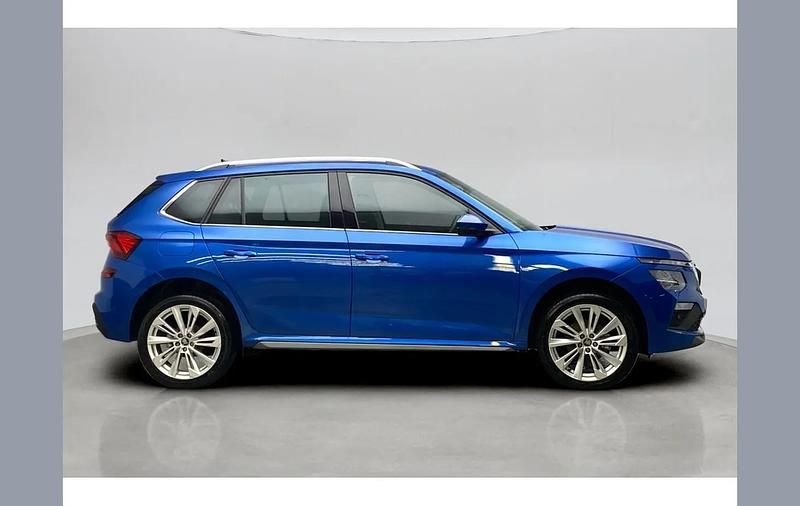 Used Skoda Kamiq SE L 113 HP (83 kW) 2025 Race blue metallic SUV