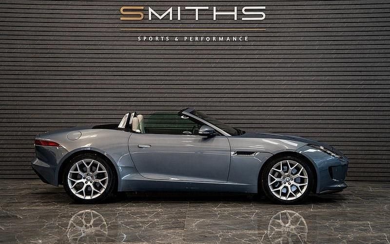 Used Jaguar F-Type Supercharged 340 HP (250 kW) 2016 Cabriolet