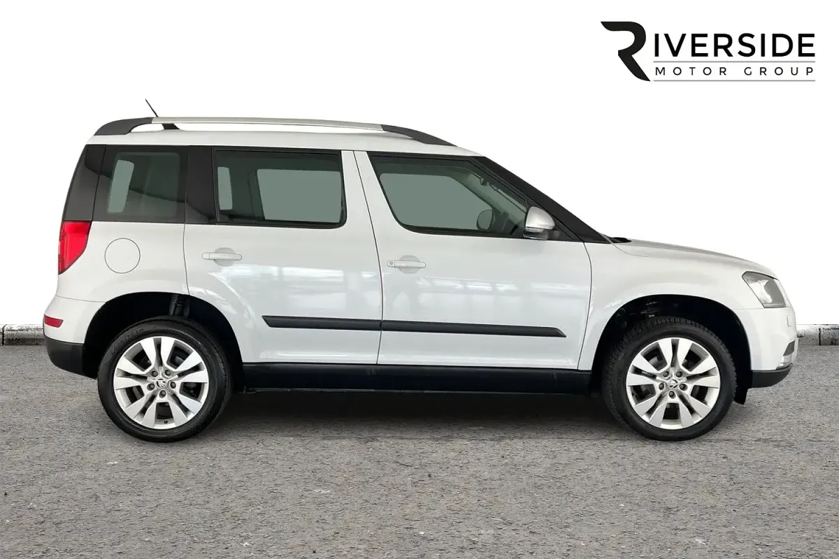 Used Skoda Yeti Drive 150 HP (110 kW) 2017 White SUV