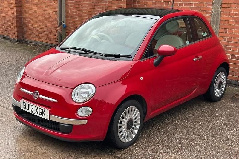 Red Used 2013 Fiat 500 Lounge Hatchback | £3,495 (Good price) - Image 1/1