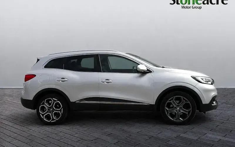 Used Renault Kadjar Dynamique 140 HP (102 kW) 2018 Silver SUV