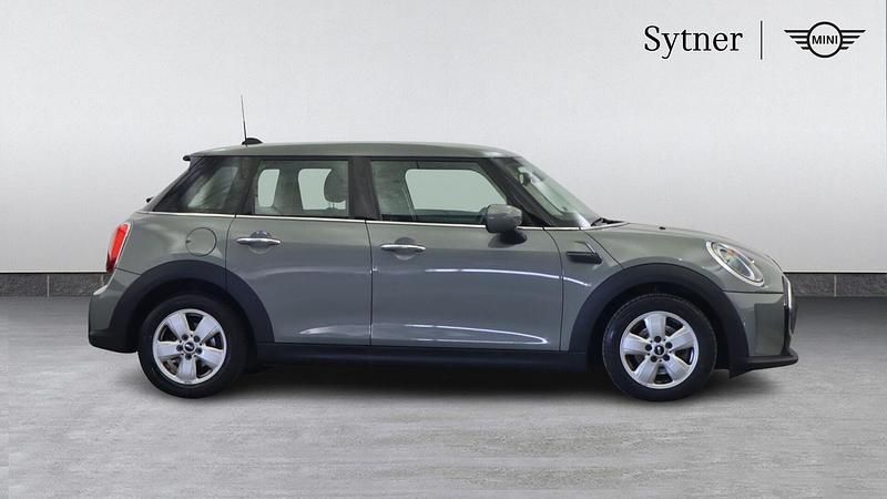 Used Mini Cooper Classic 134 HP (98 kW) 2022 Grey Hatchback