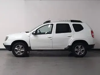 Used Dacia Duster Lauréate 125 HP (91 kW) 2016 White SUV
